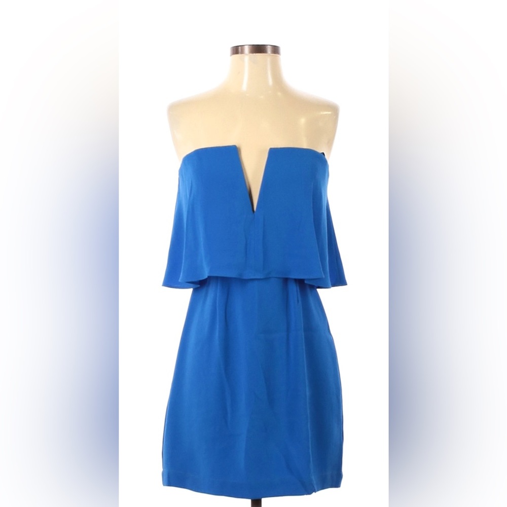 BCBGMaxAzria Size 4 Blue Strapless Mini Dress